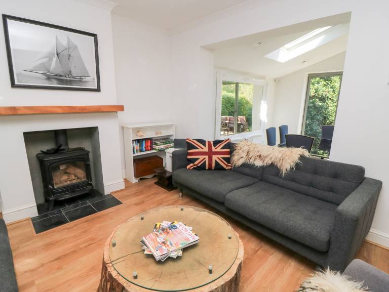 Child-friendly cottage with garden | Dogs allowed — photo 4