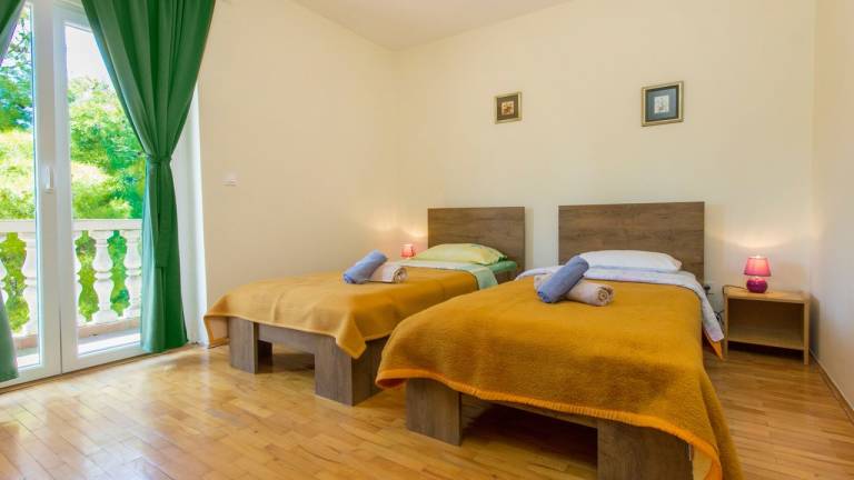 Ferienwohnung  Pirovac