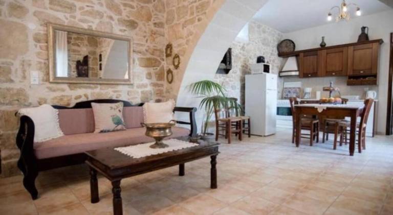 Nice villa with barbeque, private pool & yard | Dogs allowed — photo 5