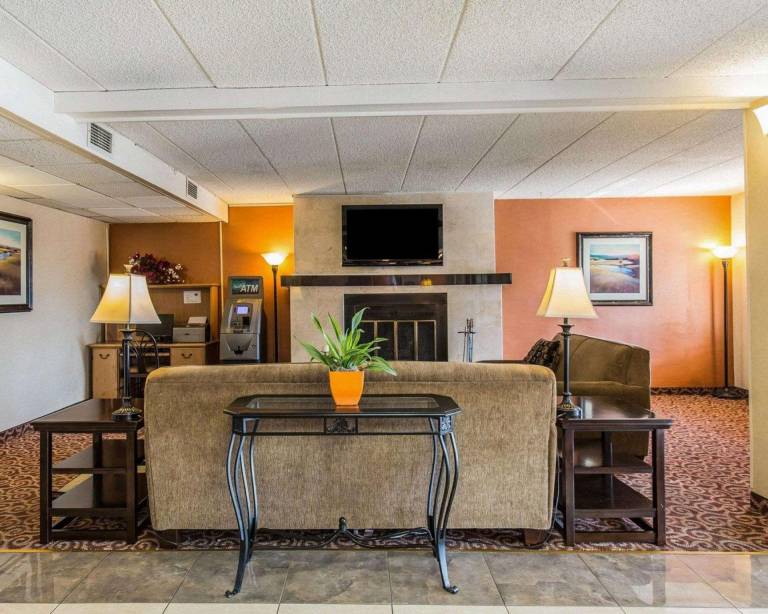 Econo Lodge Billings — photo 3