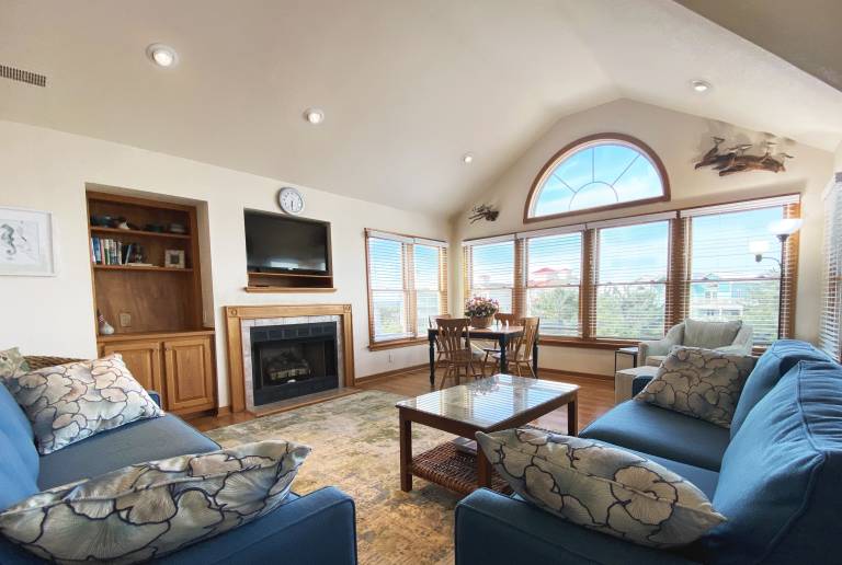 WH1088-Semi-Oceanfront- 6 BRs, Private Pool, Hot Tub, Dog Friendly — photo 4