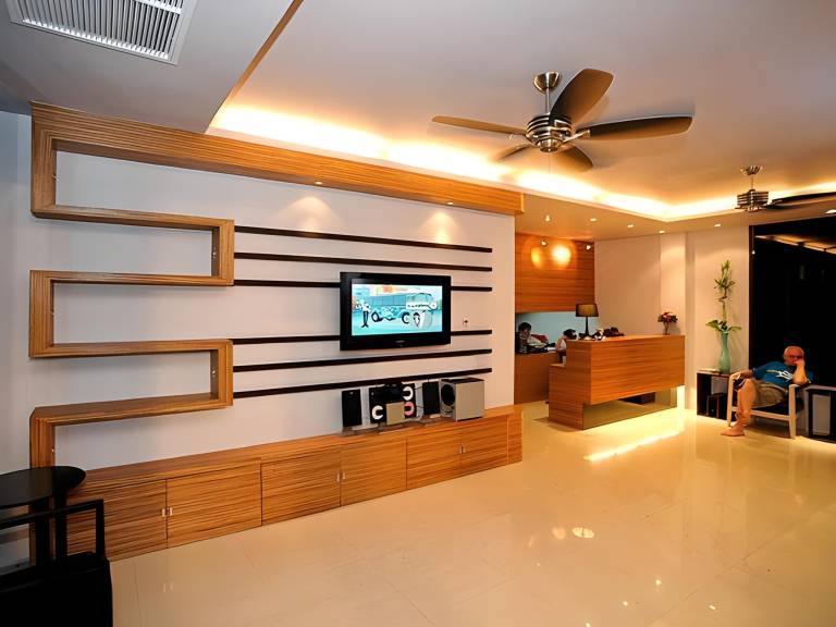 Urban Patong Hotel — photo 2