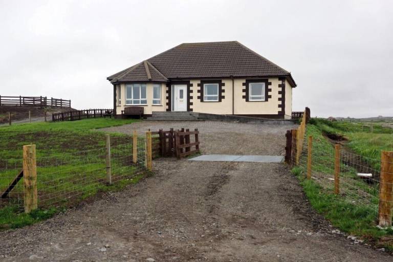 Cottage Lochboisdale