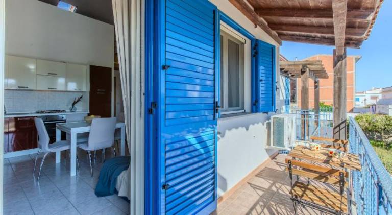 Holiday apartment with patio | Pet-friendly — photo 3