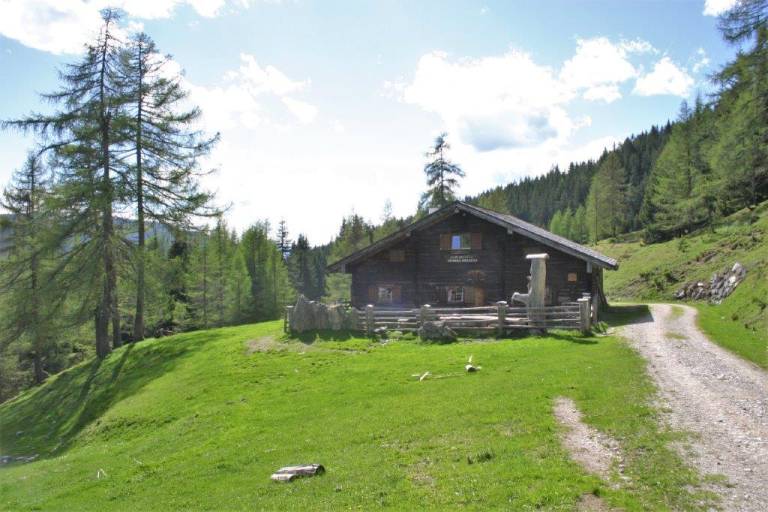 Ferienhaus in Oberberg, Filzmoos für max. 10 Gäste Ferienhaus in Oberberg, Filzmoos für max. 10 Gäste