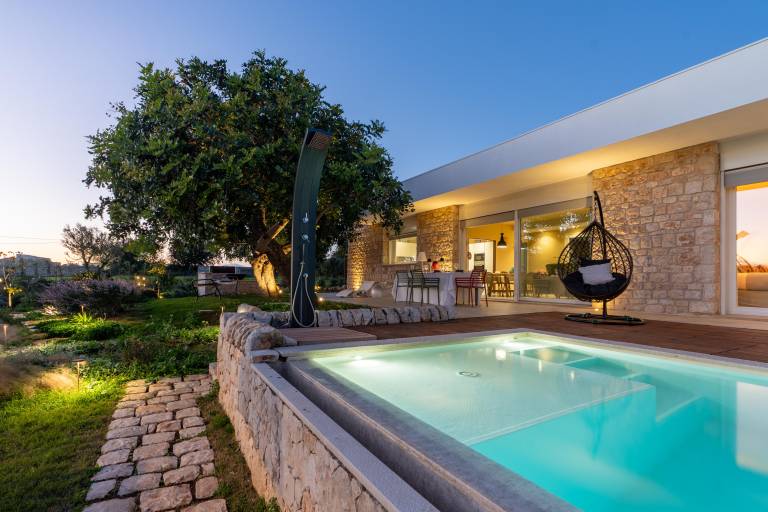 Children-friendly big villa with garden, private pool & barbeque | Garden view | Dogs allowed — photo 3