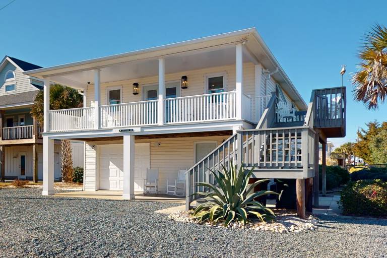 House  Topsail Beach