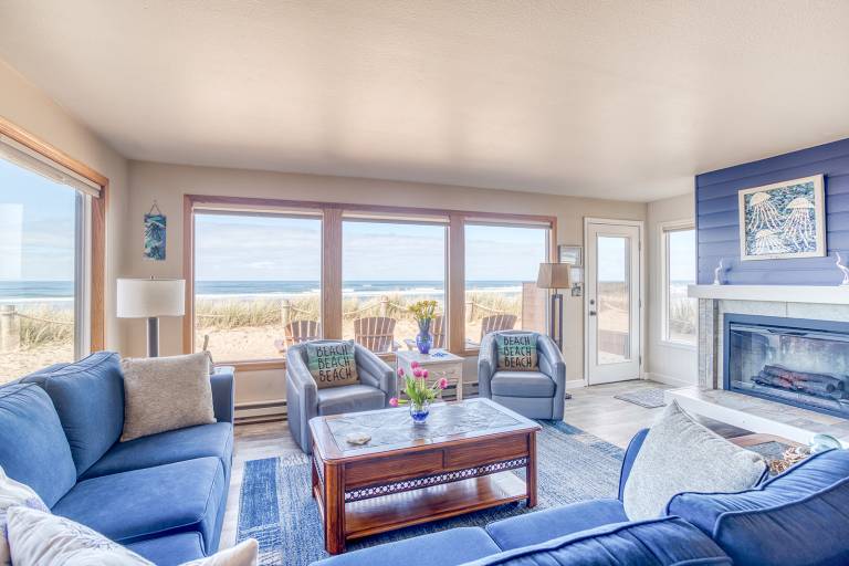 Breakers Beach House 9 in Tillamook, OR