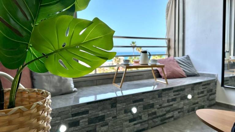 Vacation home with hot tub — photo 3