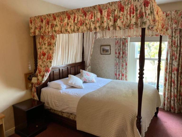 Waterford Lodge Hotel — photo 2