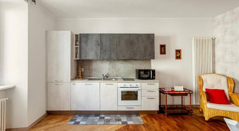 Holiday apartment with 2 rooms for 6 persons — photo 3