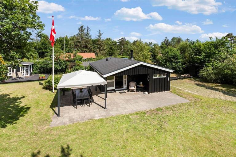 House with terrace & BBQ — photo 4