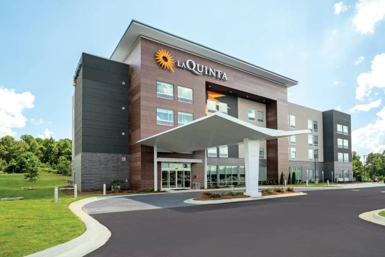 La Quinta Inn & Suites by Wyndham Opelika Auburn in Opelika, AL