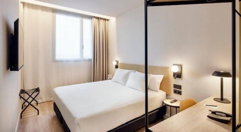 Sercotel Barcelona El Prat in Cornella de Llobregat