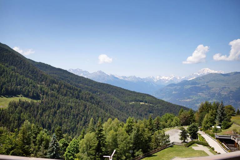 Rental apartment with terrace | Mountain view — photo 3