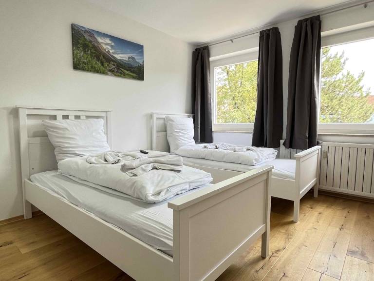 SAD153 Kleine Monteurwohnung mit Balkon