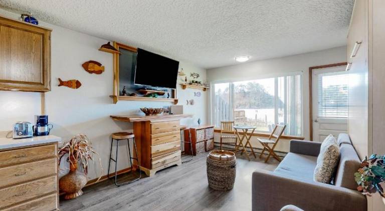Charming vacation home | Beach nearby | Dogs allowed — photo 2
