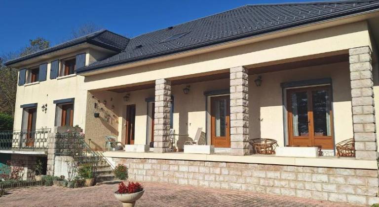 La Villa des Sources in Mende