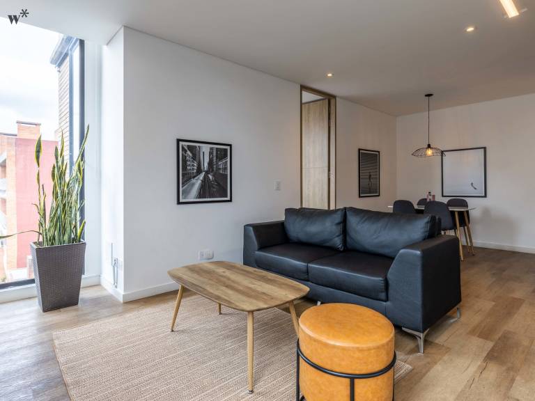 w Industrial 2BR in Parque Virrey