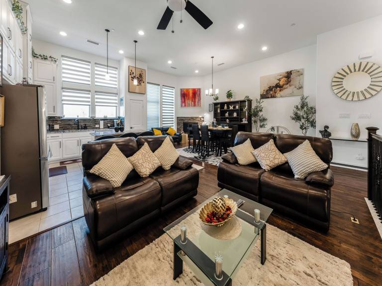 House  Lewisville
