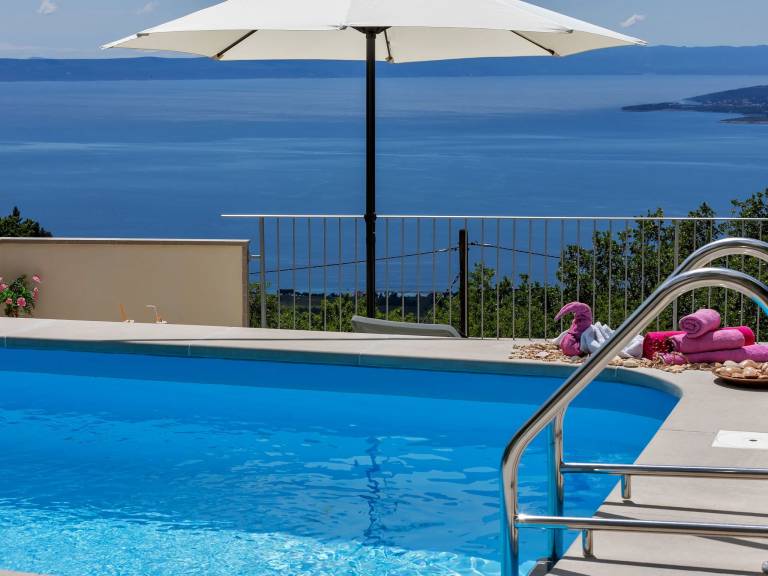 Ferienhaus in Bast, Baška Voda für max. 4 Personen Ferienhaus in Bast, Baška Voda für max. 4 Personen