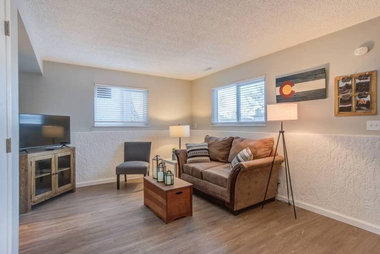Apartment with fast internet & garden | Mountain view in Manitou Springs, CO