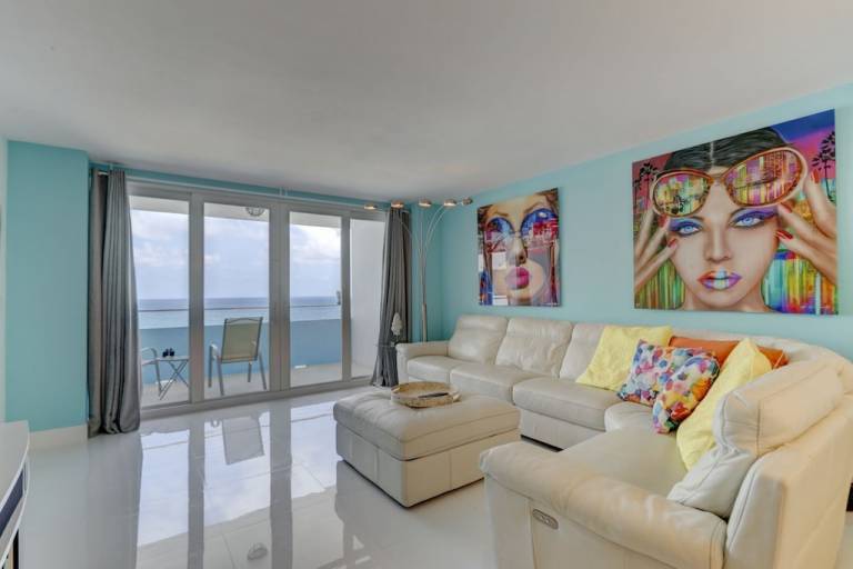 Condo Lauderdale-by-the-Sea