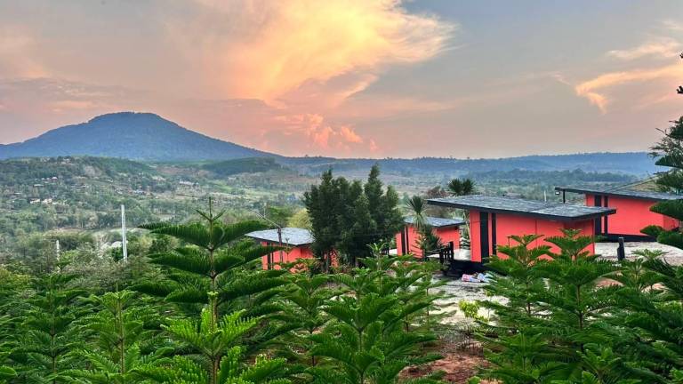 Lovely bungalow with grill, terrace & garden | Pets are welcome in Khao Kho