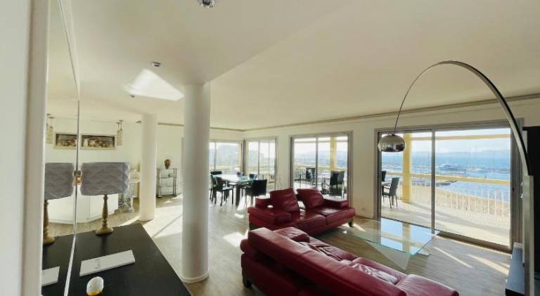 Spacious rental apartment | Next to the beach | Dogs allowed — photo 2