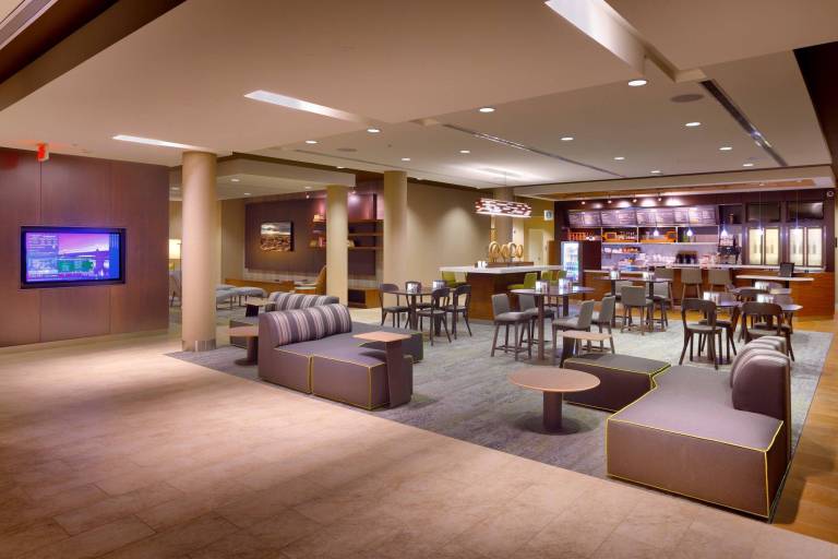 Courtyard by Marriott Phoenix Mesa Gateway Airport — photo 3