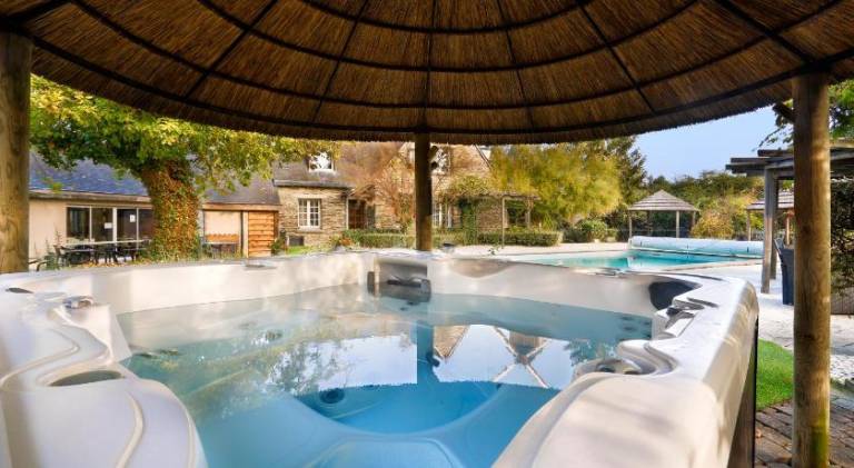 Logis Hotel Domaine du Moulin Cavier - Restaurants & Spa — photo 3