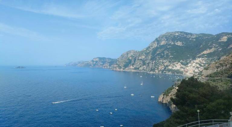 Wonderful holiday apartment with patio | Pet-friendly in Agerola
