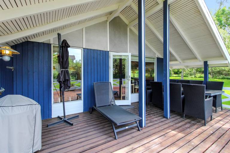 Lovely house with patio & hot tub | Pets allowed — photo 2