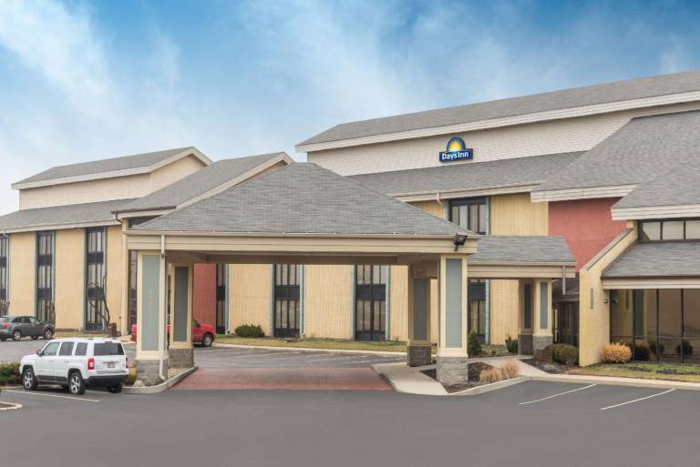 Days Inn by Wyndham Indianapolis Off I 69