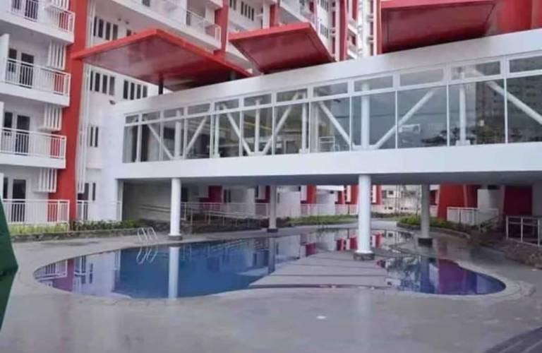 Big rental apartment with yard & pool | Good for workation | Pets allowed — photo 5