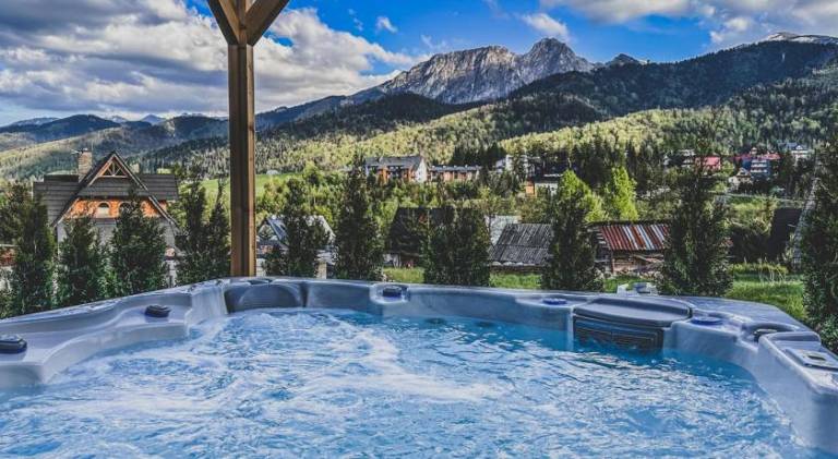 Chalet with garden, sauna & terrace in Koscielisko