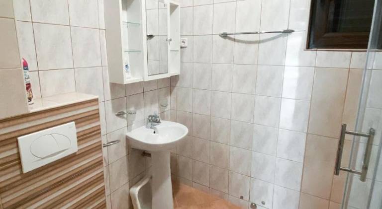 Beautiful serviced apartment with terrace, garden & grill | Beach nearby | Pets allowed — photo 2