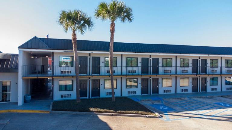 Red Roof Inn Slidell — photo 3