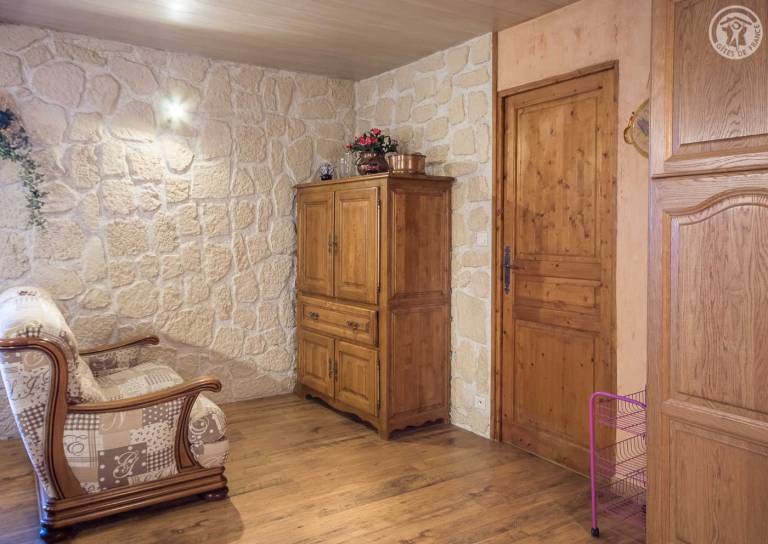 Charming gite with patio & yard | Pet-friendly — photo 4
