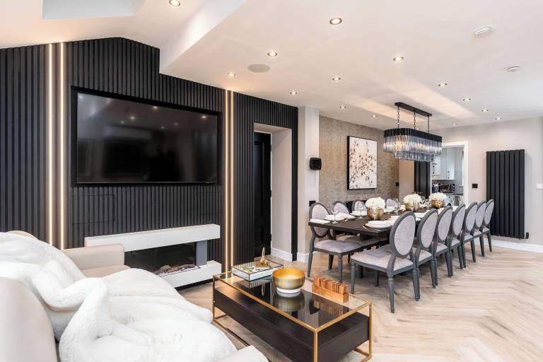Villa  Manchester