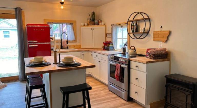 Beautiful house with terrace & barbecue | Good for workation | Pets are welcome in Bozeman, MT