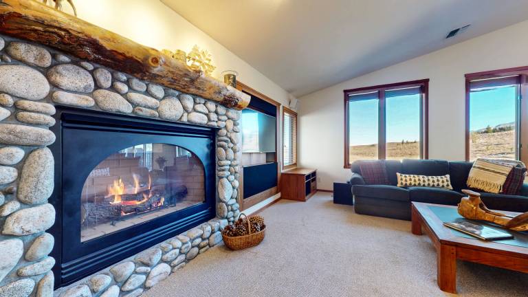 Condo with sauna, jacuzzi & BBQ | Golf view — photo 3