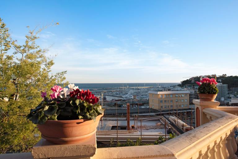 Vacation Apartment Trilocale in villa vista mare Apt 2 with Sea View — photo 3