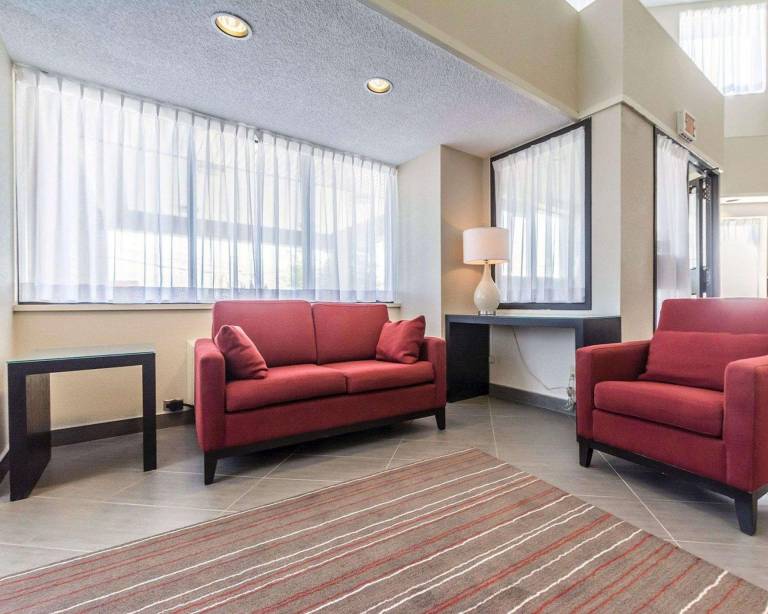 Comfort Inn — photo 5