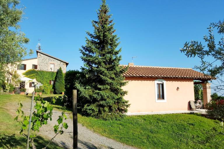 House with private pool, terrace & garden | Pet-friendly — photo 2