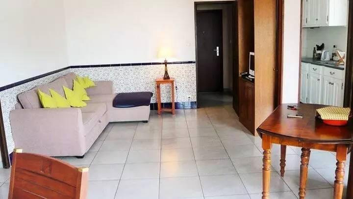 Apartment with terrace — photo 3