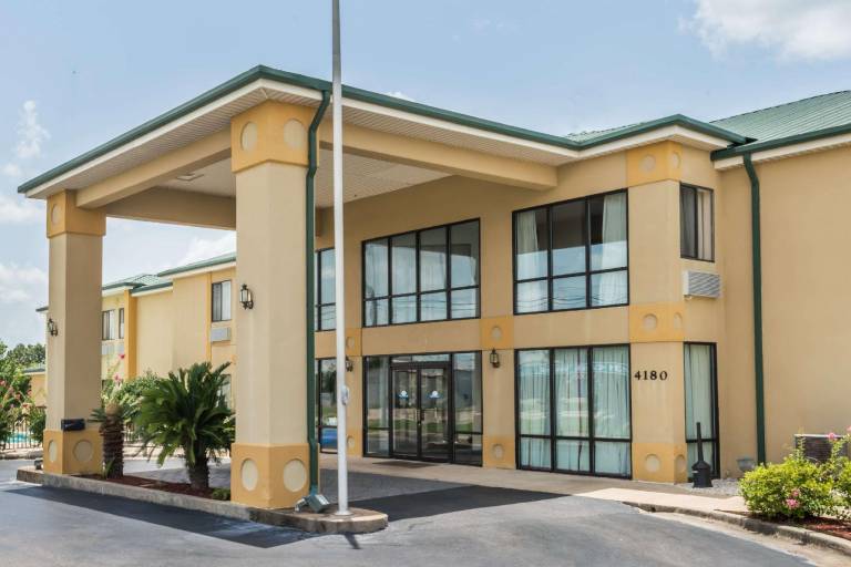 Days Inn by Wyndham Montgomery in Montgomery