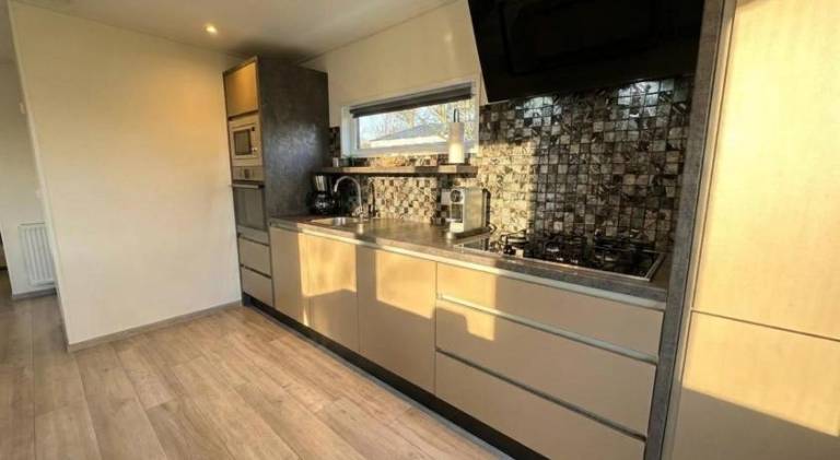 Sunset Beach Villa Modernes Waterfront fur 6 Pers 5 Min zum Strand — photo 4