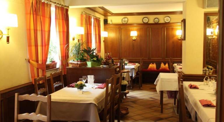 Logis Hotel Restaurant A L'Etoile — photo 3