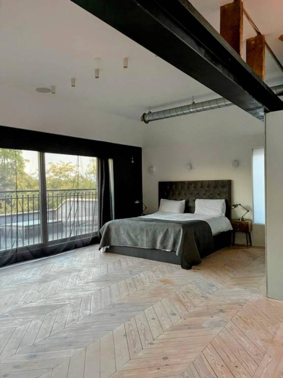 7 Bed House - Sleeps 26 - Parking - Wifi - Garden — photo 2